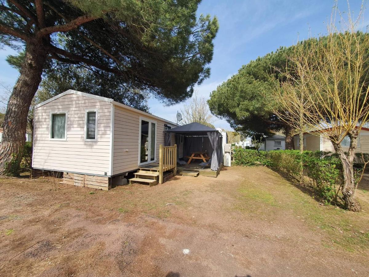 Camping - Océan Pinède - - - Port - Commerces