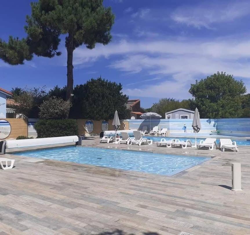 Campingplatz Parc Residentiel A La Cotiniere, Piscine, Proche Plage, Nature & Calme